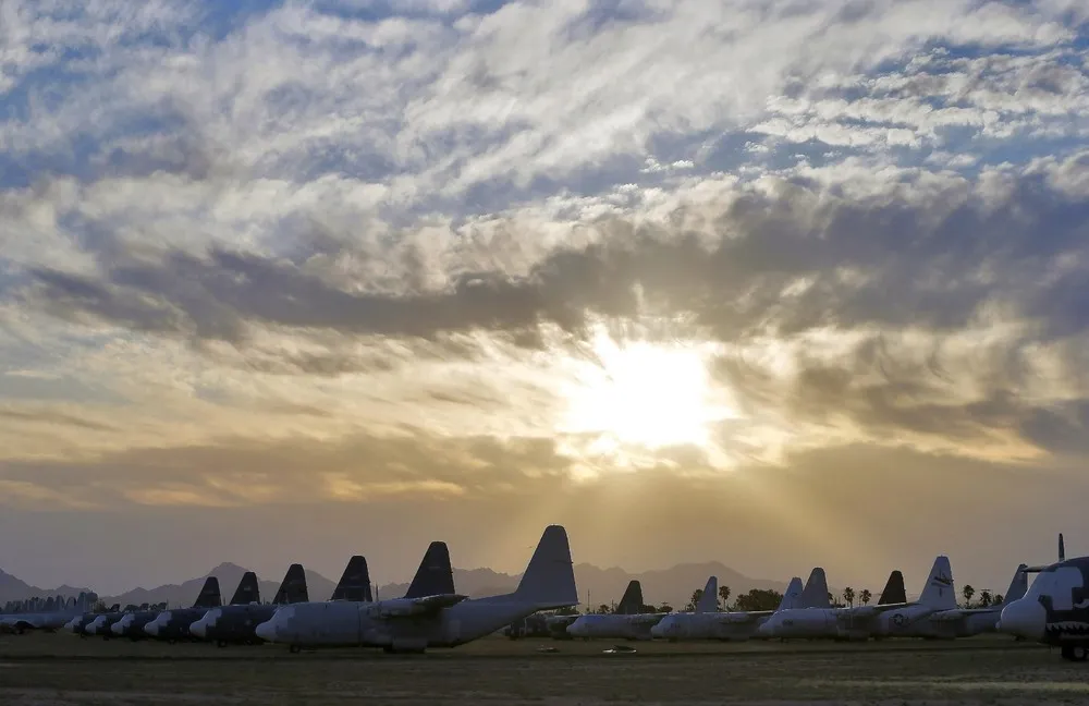 Arizona Desert “Boneyard” – World's Largest Storage Site for Old Military Planes