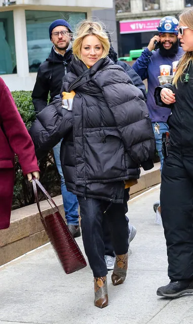 Kaley Cuoco is seen on the film set of “The Flight Attendant” on December 18, 2019 in New York City.  (Photo by Jose Perez/Bauer-Griffin/GC Images)