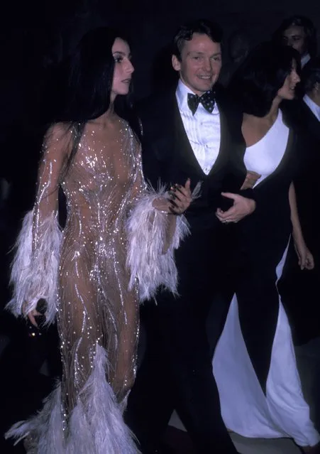 Cher and Bob Mackie attends The Metropolitan Museum of Art's Costume Insitute Gala Exhibition 'Romantic and Glamorous Hollywood Design' on November 28, 1974 at The Metropolitan Museum of Art in New York City. (Photo by Ron Galella, Ltd./Ron Galella Collection via Getty Images)