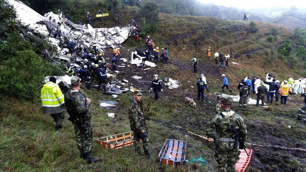 Plane Carrying Brazil's Chapecoense Soccer Team Crashes in Colombia