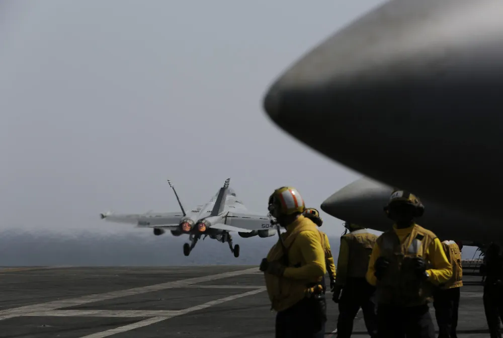 French Carrier in Gulf Lends Support to Anti-IS Mission