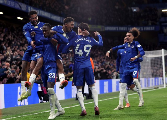Trevoh Chalobah of Chelsea celebrates scoring his team's first goal with teammates during the Premier League match between Chelsea and Arsenal at Stamford Bridge on November 30, 2025 in London, England. (Photo by Chris Lee – Chelsea FC/Chelsea FC via Getty Images)
