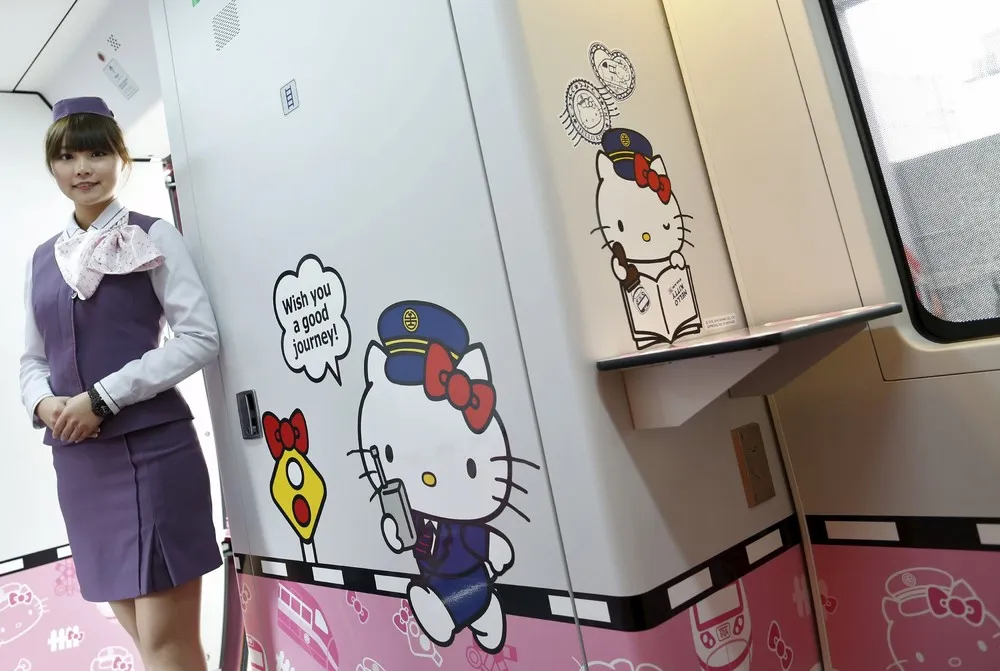 Hello Kitty-themed Taroko Express Train
