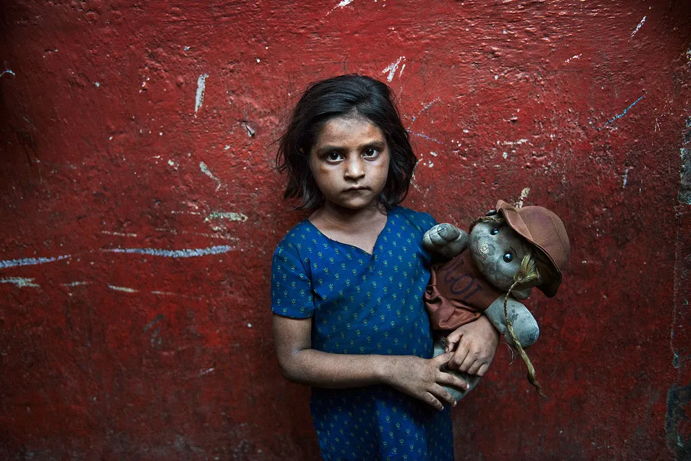 “Power of Play” by Photographer Steve McCurry
