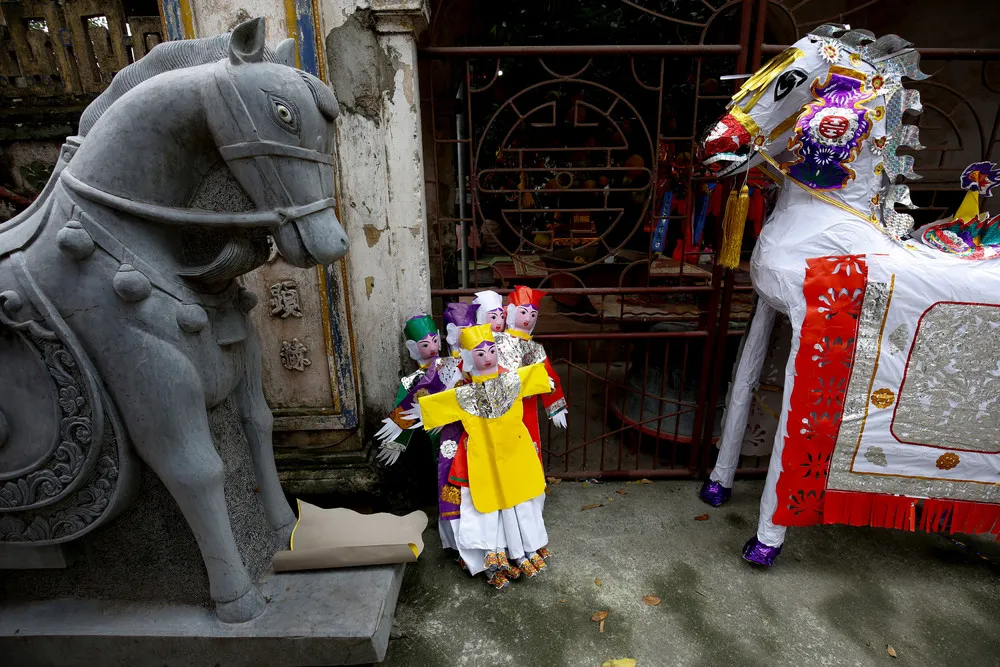 Vietnam's Spirit Mediums