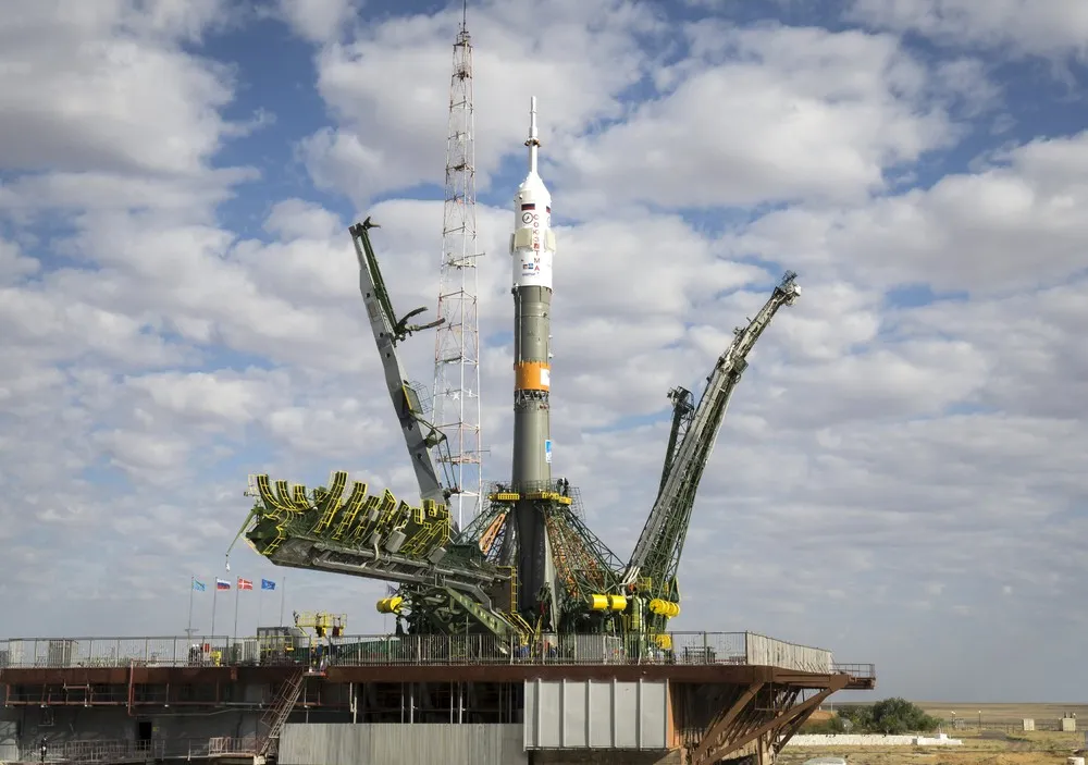 Soyuz TMA-18M Spacecraft Preparing to Start