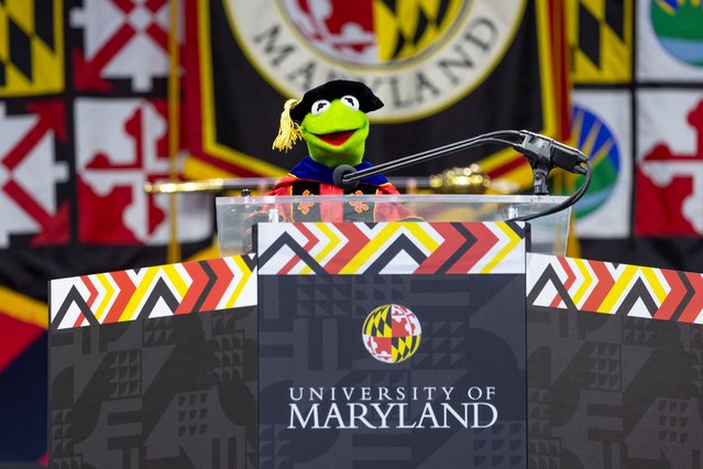 Kermit the Frog delivers the commencement address to graduates of the University of Maryland on May 23, 2025. (Photo by Stephanie S. Cordle/University of Maryland via Reuters)