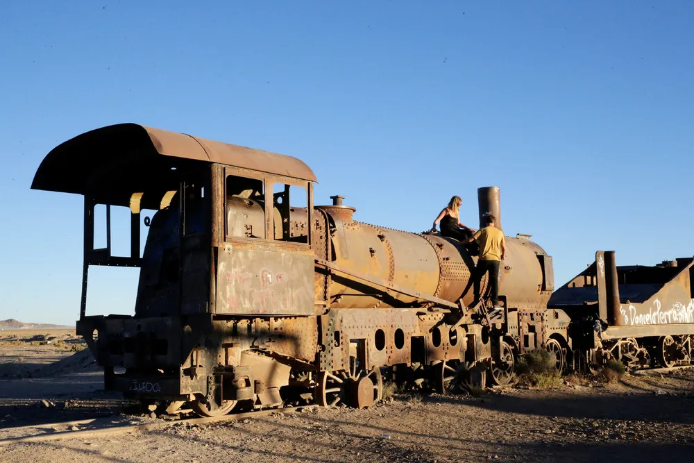 Bolivia's Graveyard of Trains