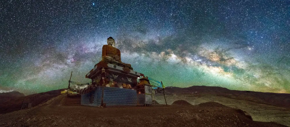 Tibet under the Stars