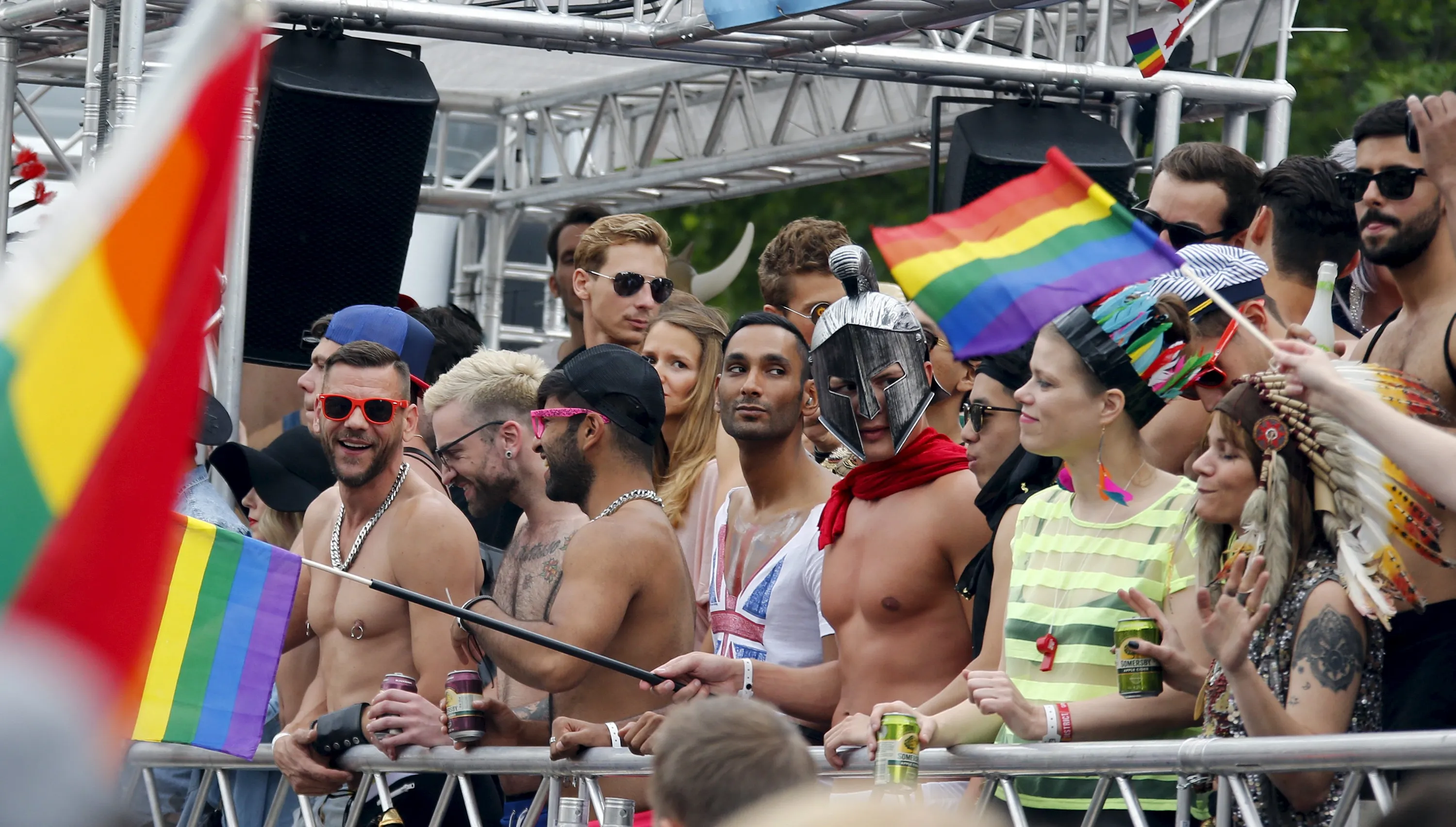 фото геи парад в европе фото 53