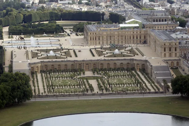 Versailles Palace: The Chateau de Versailles is seen in an aerial view outside Paris July 14, 2011. (Photo by Charles Platiau/Reuters)