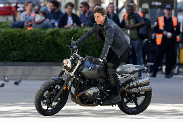 Tom Cruise spotted on the set of “Mission: Impossible 6” in Paris, France on April 12, 2017. (Photo by Headlinephoto/Splash News and Pictures)