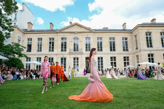 Models present creations by Georges Hobeika during the Haute-Couture Fall/Winter 2024 show as part of the Paris Fashion Week in Paris, on June 24, 2024. (Photo by Alain Jocard/AFP Photo)