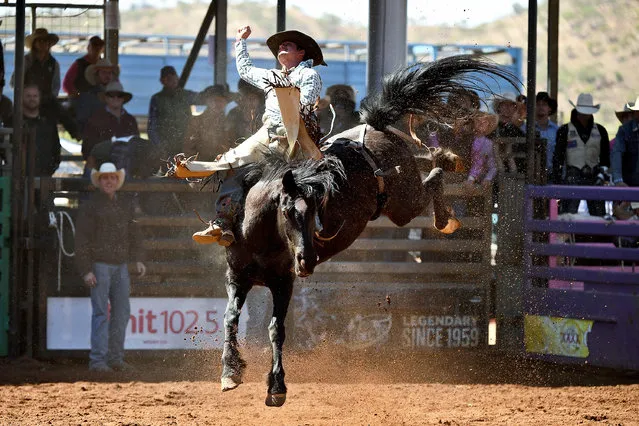 Brendan Zappa competes in the open bareback ride final event in the event at the Mount Isa Mines Rotary Rodeo, in Mount Isa, Australia, 12 August 2018. This is the 60th anniversary of the rodeo, the biggest of its kind in the southern hemisphere. (Photo by Dan Peled/EPA/EFE)