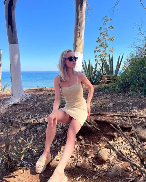 English actress and model Jorgie Porter looked amazing in a series of snaps on holiday in the first decade of August 2023. (Photo by Instagram)