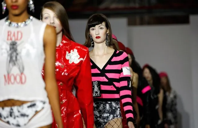 Models walk the runway at the Ashley Williams show during London Fashion Week Spring/Summer 2016/17 on September 22, 2015 in London, England. (Photo by John Phillips/Getty Images)