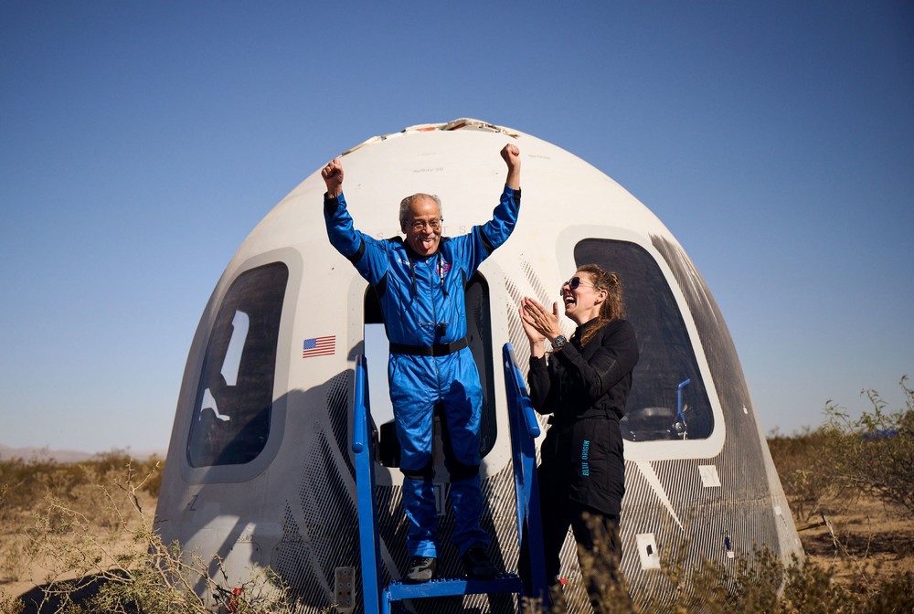 Pictures of the Year 2024, Part 094/240