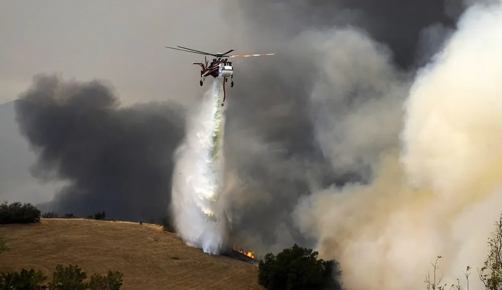Early Southern California Wildfires Threaten Area