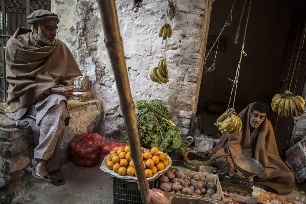 A Look at Life in Pakistan, Part 1/2