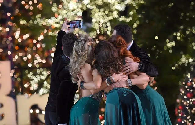 A general view of atmosphere at ABC's "Dancing With The Stars" Season Finale hosted by The Grove at The Grove on November 24, 2015 in Los Angeles, California. (Photo by Angela Weiss/Getty Images for Caruso Affiliated)