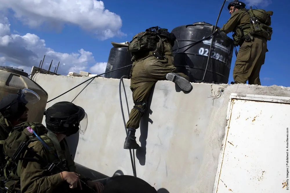 Clashes In Qalandia Ahead Of Mahmoud Abbas' UN Address