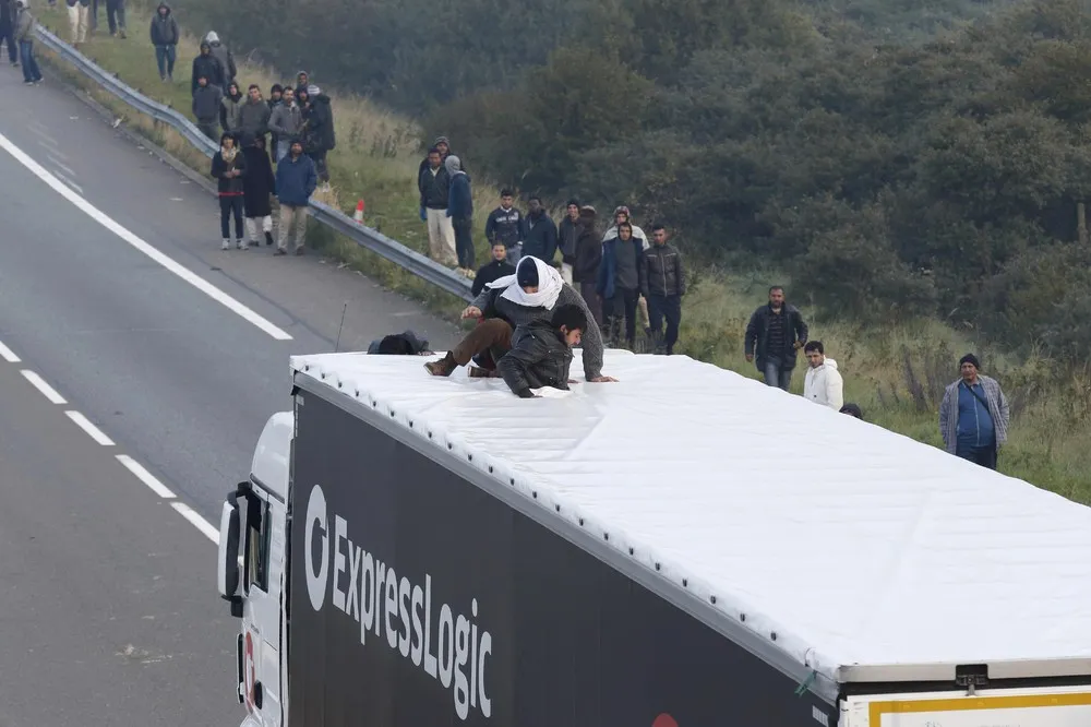 The Day in Photos – October 4, 2015