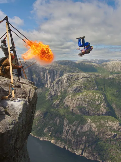 Base jumpers in Norway. (Photo by Caters News Agency)