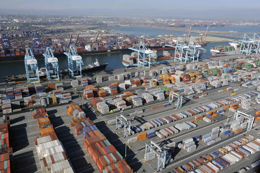 Port of LA Reopens after Weekend Shutdown