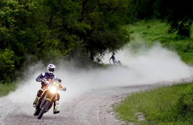 Toby Price of Australia rides his KTM motorcycle during the Termas de Rio Hondo-Jujuy third stage in the Dakar Rally 2016 in Tucuman province, Argentina, January 5, 2016. (Photo by Marcos Brindicci/Reuters)