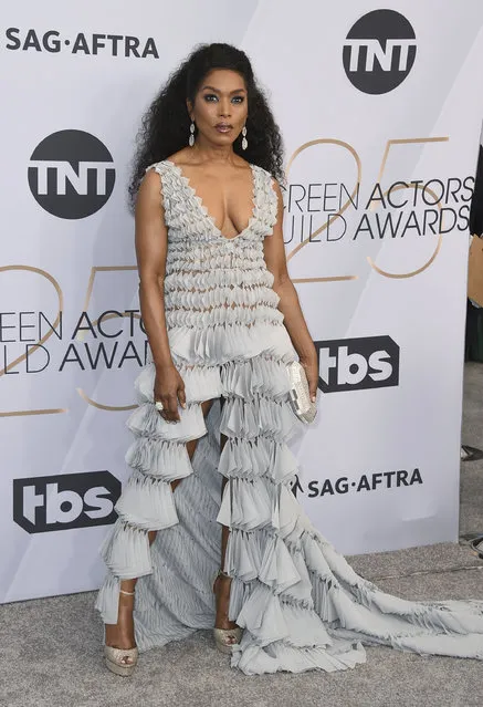 Angela Bassett arrives at the 25th annual Screen Actors Guild Awards at the Shrine Auditorium & Expo Hall on Sunday, January 27, 2019, in Los Angeles. (Photo by Jordan Strauss/Invision/AP Photo)