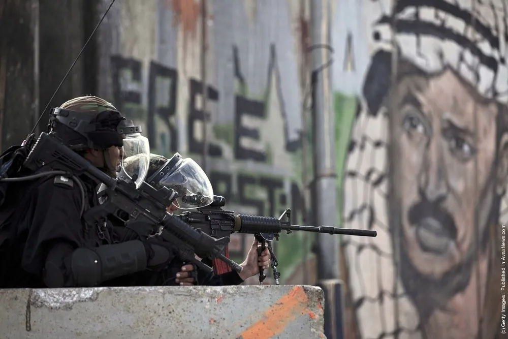 Clashes In Qalandia Ahead Of Mahmoud Abbas' UN Address