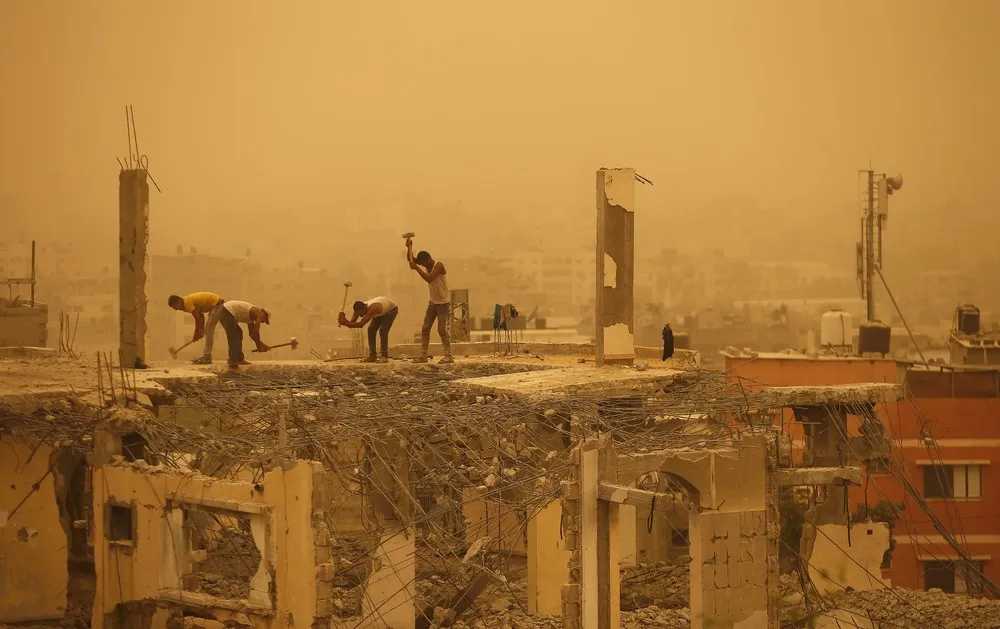 Heavy Sandstorm Swept across Middle East