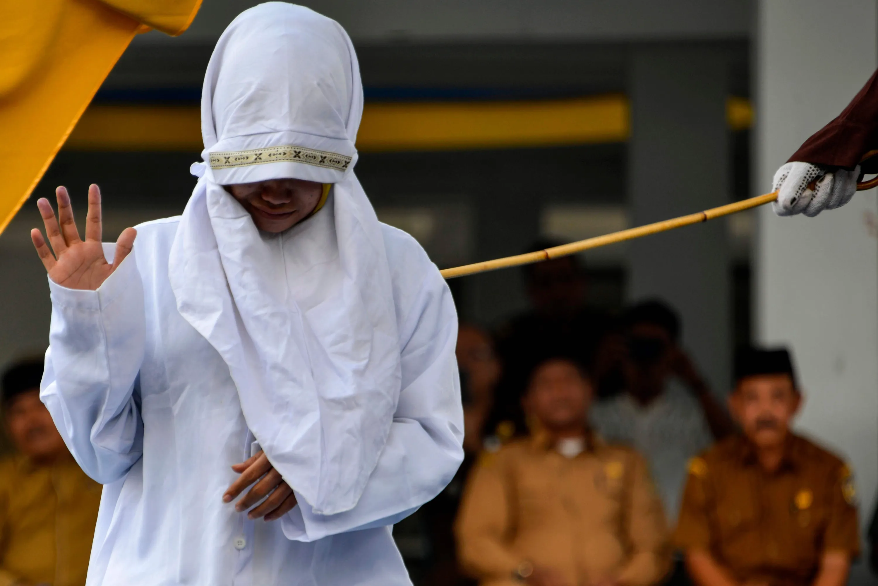 Мусульманский суд. Шариатский суд в Индонезии. Мусульмане шариатский суд.