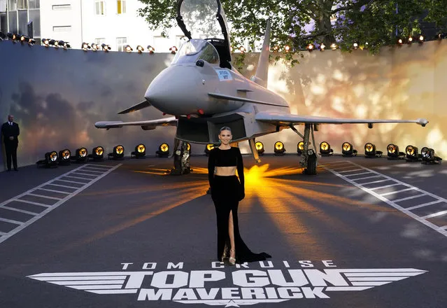 Haylew Atwell poses for the media during the “Top Gun Maverick” UK premiere at a central London cinema, on Thursday, May 19, 2022. (Photo by Alberto Pezzali/AP Photo)