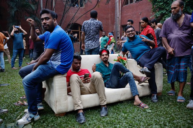 People enter the Ganabhaban, the Prime Minister's residence, after the resignation of Prime Minister Sheikh Hasina in Dhaka, Bangladesh, on August 5, 2024. (Photo by Mohammad Ponir Hossain/Reuters)