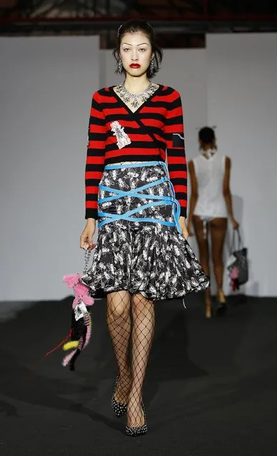 A model walks the runway at the Ashley Williams show during London Fashion Week Spring/Summer 2016/17 on September 22, 2015 in London, England. (Photo by John Phillips/Getty Images)