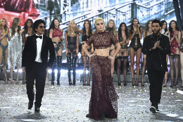 Bruno Mars, Lady Gaga and Weeknd walks the runway at the Victoria's Secret Fashion Show on November 30, 2016 in Paris, France. (Photo by Pascal Le Segretain/Getty Images for Victoria's Secret)