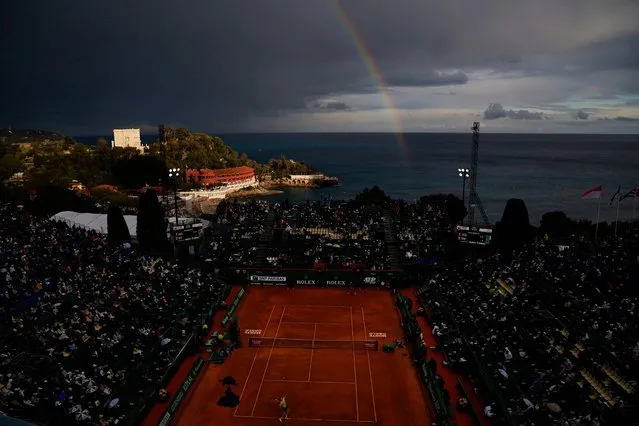 A general view of the venue shows Italy's Jannik Sinner (bottom) playing against Denmark's Holger Rune (top) during their Monte-Carlo ATP Masters Series tournament semi-final tennis match in Monte Carlo on April 15, 2023. (Photo by Valery Hache/AFP Photo)