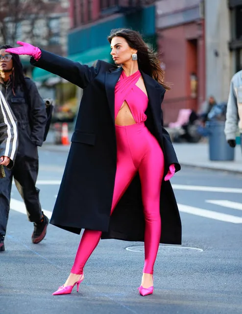 American model Emily Ratajkowski is seen filming a commercial for Maybelline on December 14, 2023 in New York City. (Photo by Gotham/GC Images)