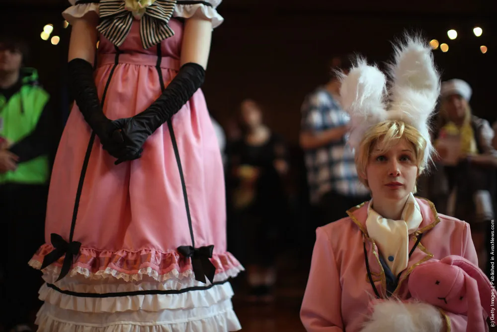 Manga And Anime Enthusiasts Dress Up For NemaCon 2011