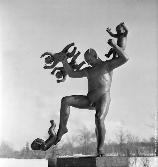 Gustav Vigeland Sculpture Park Reluctant Father