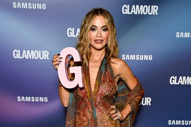 British singer-songwriter Rita Ora poses with the Entertainer of the year award in the winners room at the Glamour Women of the Year Awards 2022 at Outernet London on November 08, 2022 in London, England. (Photo by Kate Green/Getty Images)