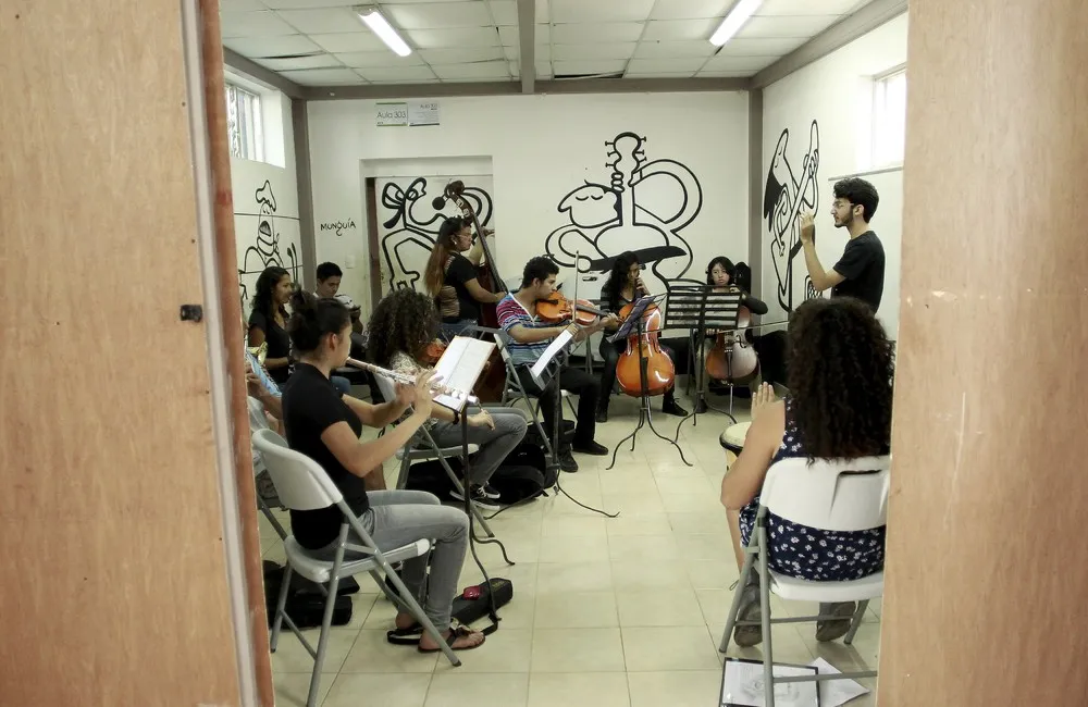 Artistic Education in the Poor Neighborhood of Costa Rica
