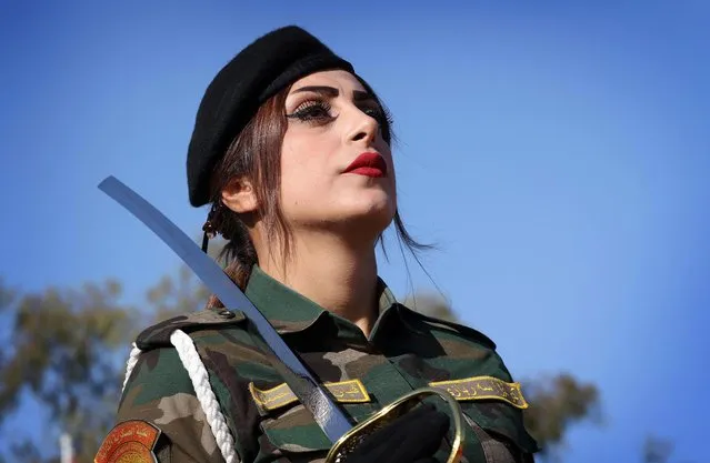 An Iraqi Kurdish Peshmerga takes part in a graduation ceremony at the Zakho military academy in the Iraqi Kurdish town of Zakho, some 500 kilometres north of Baghdad, on January 30, 2018. (Photo by Safin Hamed/AFP Photo)