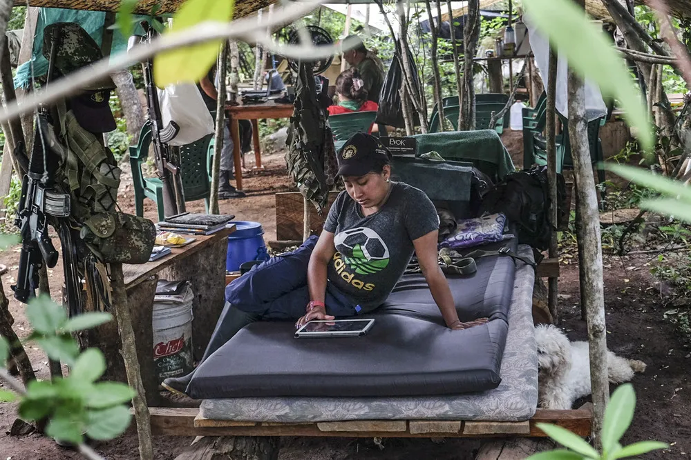 The Day in Photos – April 6, 2017