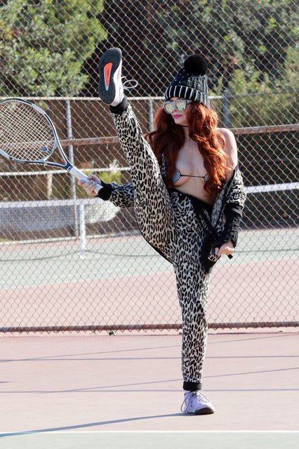 Actress Phoebe Price seen hitting tennis balls wearing a bikini at the courts on Sunday, January 19, 2025. (Photo by The Mega Agency)