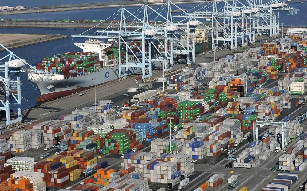 Port of LA Reopens after Weekend Shutdown