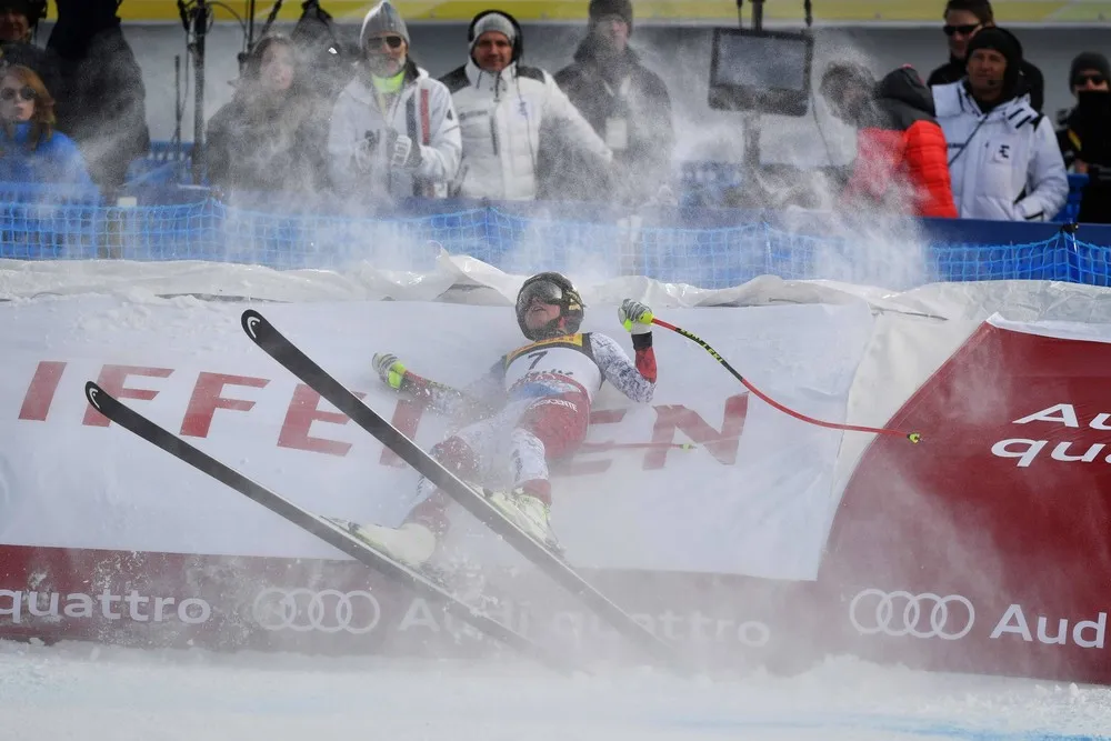 The Day in Photos – February 8, 2017