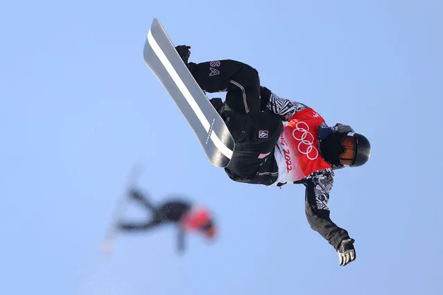 Shaun White of Team United States does a trick before the start of the Men's Snowboard Halfpipe Final on day 7 of the Beijing 2022 Winter Olympics at Genting Snow Park on February 11, 2022 in Zhangjiakou, China. (Photo by Al Bello/Getty Images)
