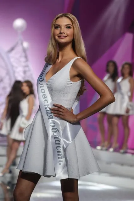 Winner Polina Popova representing Sverdlovsk Region in the final of the Miss Russia 2017 beauty contest at the Barvikha Luxury Village Concert Hall in Moscow Region, Russia on April 15, 2017. Polina was born in Yekaterinburg in Russia and has been a model for a number of years. (Photo by Vyacheslav Prokofyev/TASS)